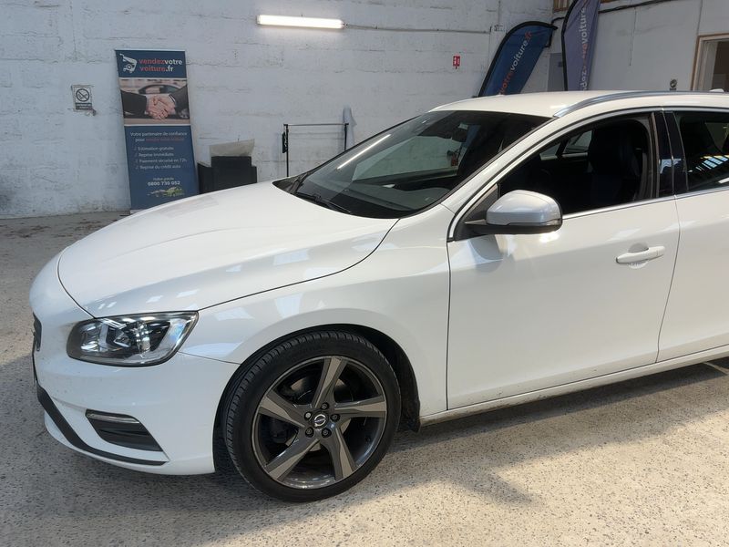 Volvo V60 2.0 D3 R-Design 2016 – снимка 2