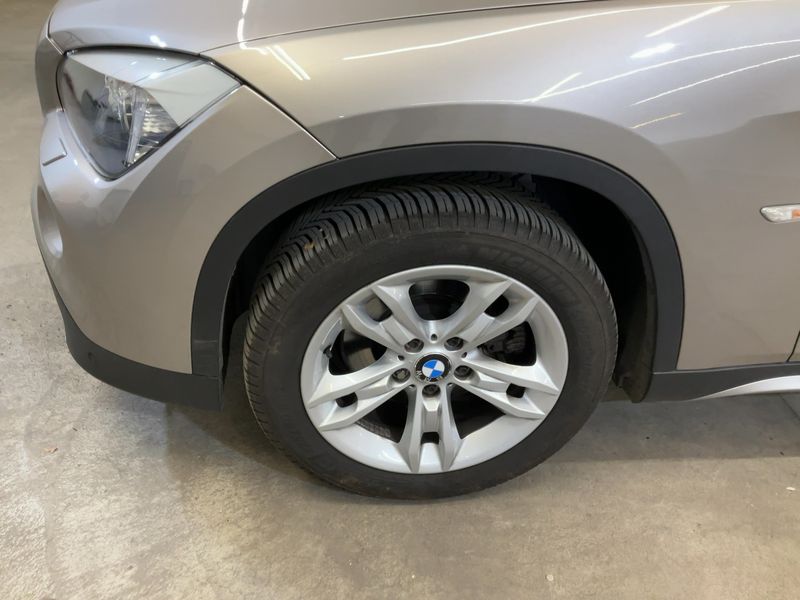 BMW X1 xDrive 25i 2010 – снимка 3