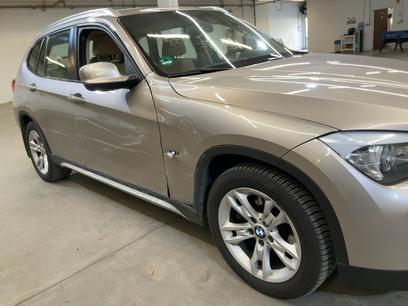 BMW X1 xDrive 25i 2010 – снимка 12