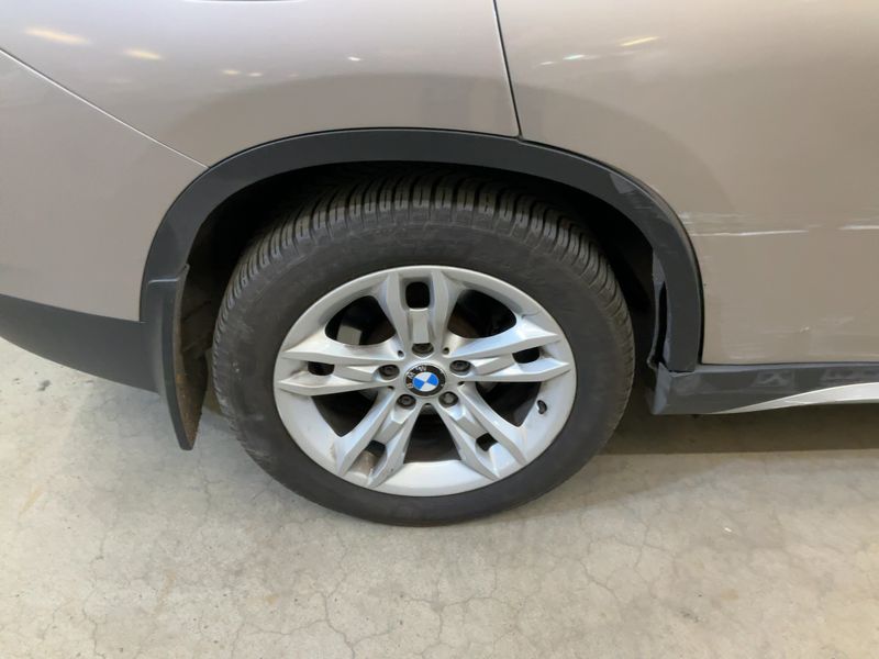 BMW X1 xDrive 25i 2010 – снимка 9