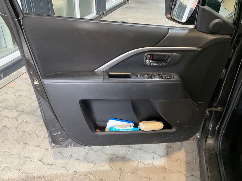 Mazda 5 2.0 Center-Line 2011 – снимка 34