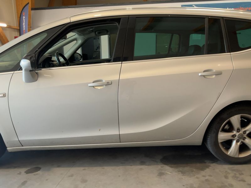 Opel Zafira Tourer 1.6 CDTI DPF Cosmo 2016 – снимка 4