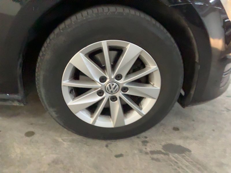 Volkswagen Golf VII 1.6 TDI Edition BlueMotion Tech 2013 – снимка 20