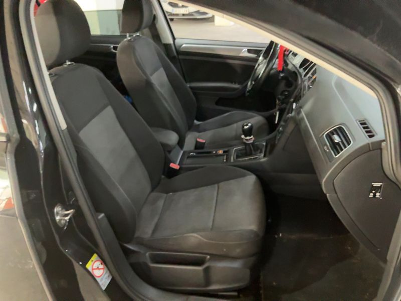 Volkswagen Golf VII 1.6 TDI Edition BlueMotion Tech 2013 – снимка 11