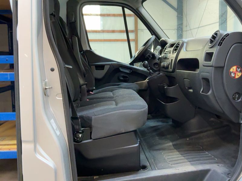 Opel Movano 2.3 CDTI Biturbo HKa L2H2 3,5t 2015 – снимка 16