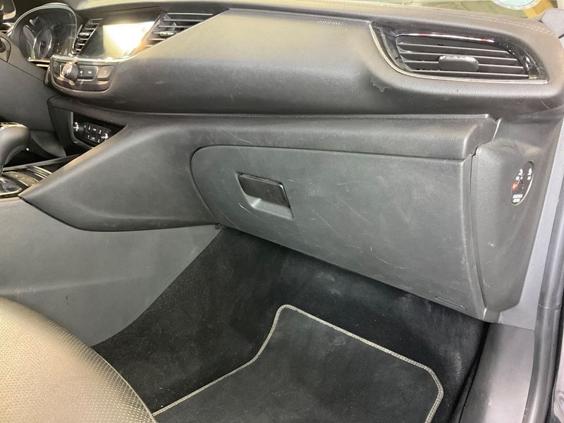 Opel Insignia Sports Tourer 2.0 CDTI Business Innovation 2019 – снимка 36