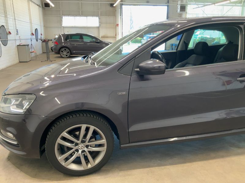 Volkswagen Polo 1.0 Lounge 2015 – снимка 2