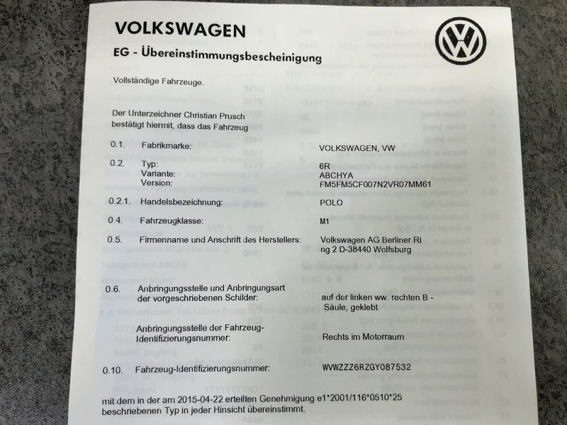 Volkswagen Polo 1.0 Lounge 2015 – снимка 21