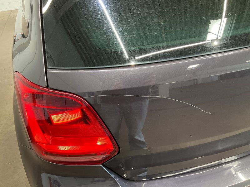 Volkswagen Polo 1.0 Lounge 2015 – снимка 34