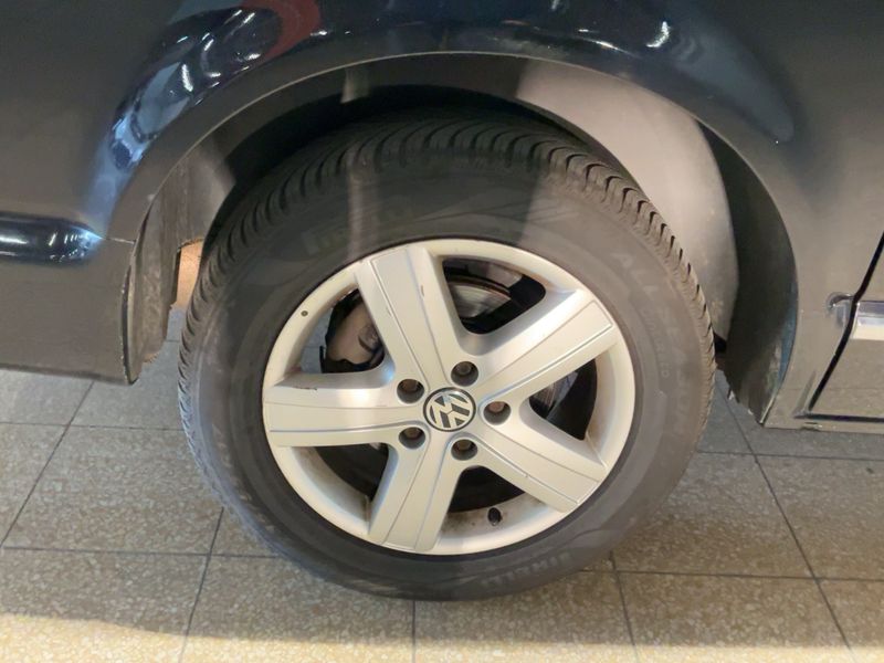 Volkswagen T5 Multivan 2.0 TDI Highline 4Motion 2013 – снимка 9