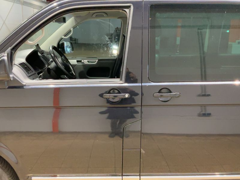 Volkswagen T5 Multivan 2.0 TDI Highline 4Motion 2013 – снимка 4