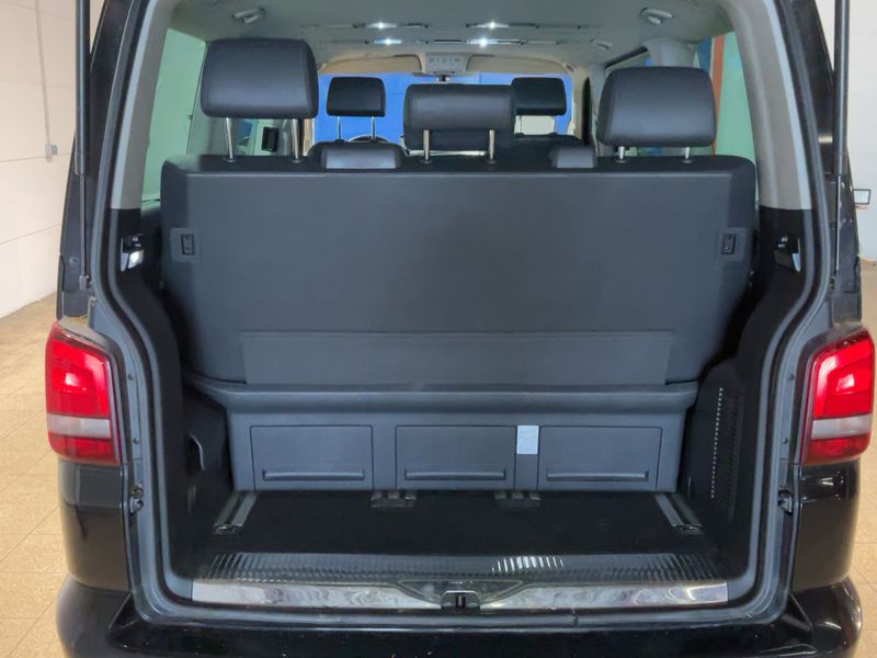 Volkswagen T5 Multivan 2.0 TDI Highline 4Motion 2013 – снимка 15