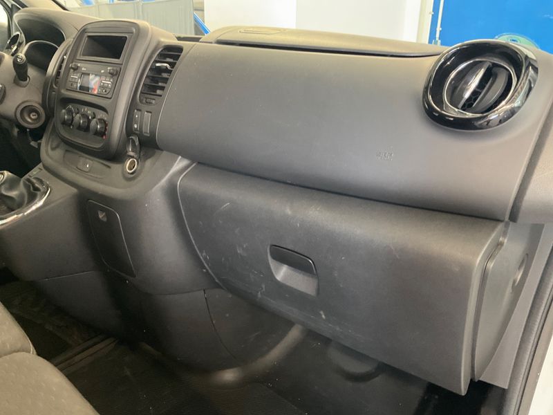 Opel Vivaro 1.6 CDTI Biturbo Kasten L2H1 2,9t 2018 – снимка 26