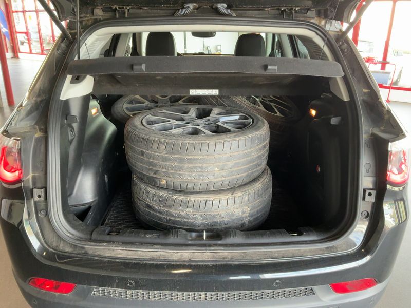Jeep Compass 1.4 M-Air Limited 4WD 2018 – снимка 16