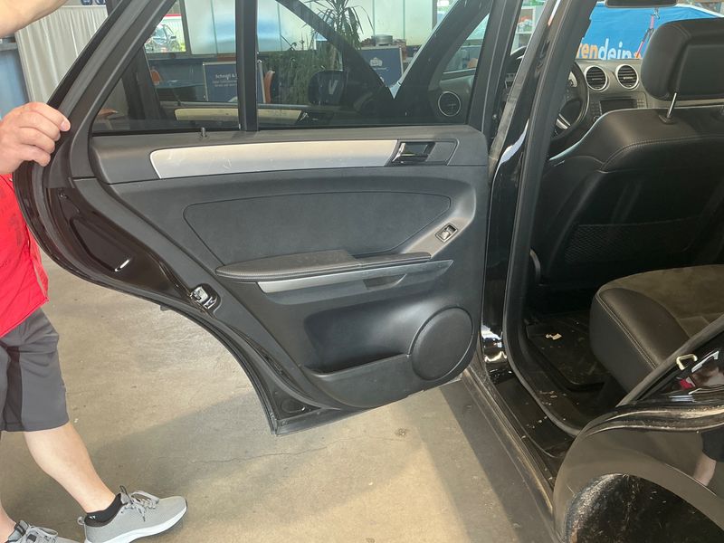 Mercedes-Benz M-Klasse ML 320 CDI 2006 – снимка 39