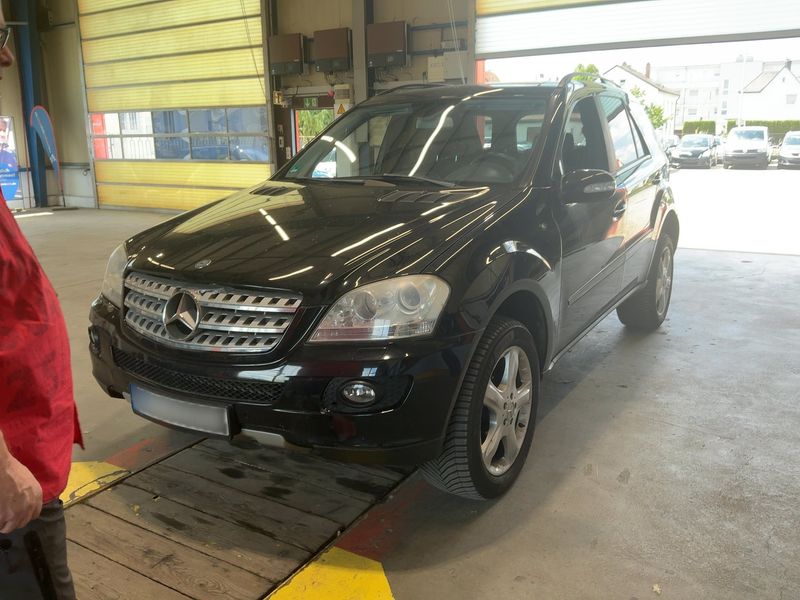 Mercedes-Benz M-Klasse ML 320 CDI 2006 – снимка 1