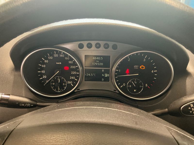 Mercedes-Benz M-Klasse ML 320 CDI 2006 – снимка 45