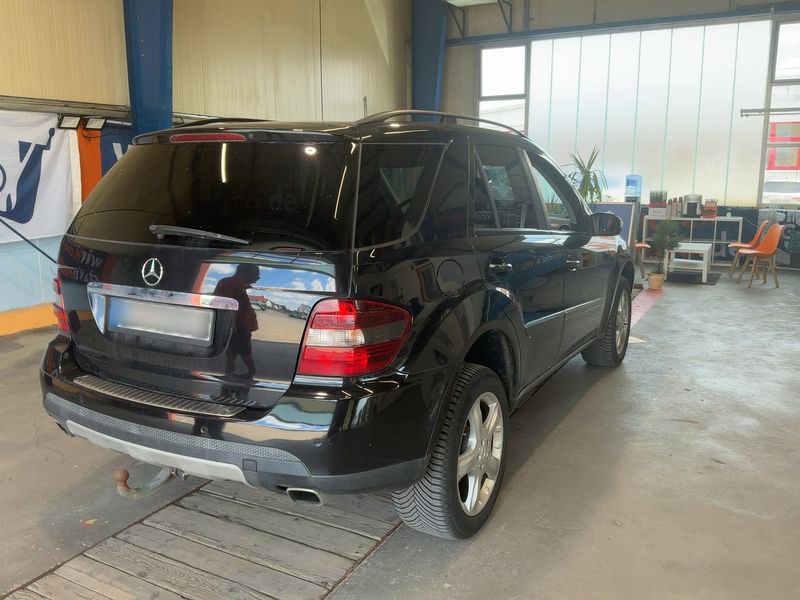 Mercedes-Benz M-Klasse ML 320 CDI 2006 – снимка 8