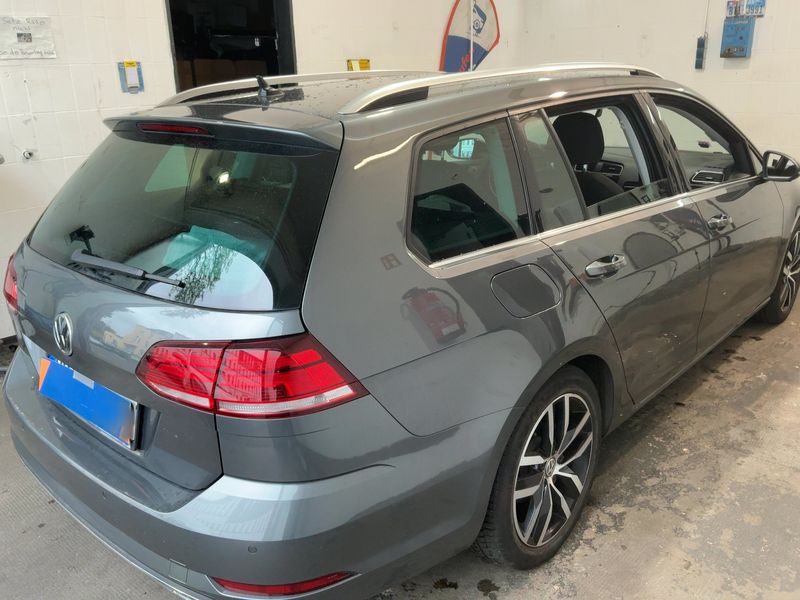 Volkswagen Golf VII 2.0 TDI Highline BlueMotion Tech 2019 – снимка 8