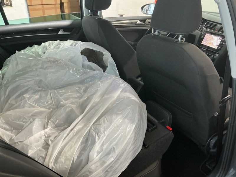 Volkswagen Golf VII 2.0 TDI Highline BlueMotion Tech 2019 – снимка 25