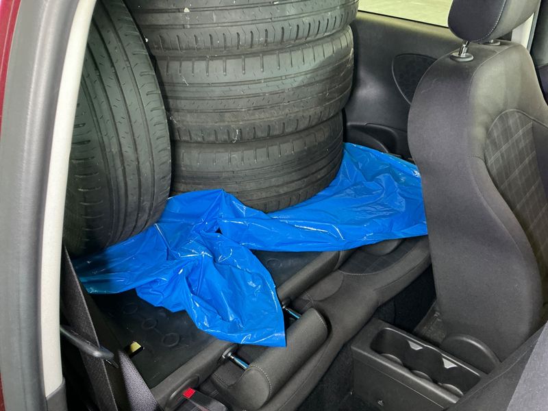 Opel Adam 1.4 Glam 2013 – снимка 27