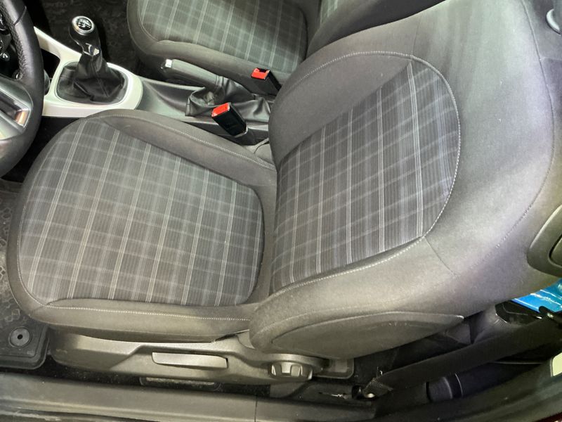 Opel Adam 1.4 Glam 2013 – снимка 28