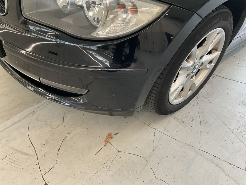 BMW 1er 118i 2009 – снимка 30
