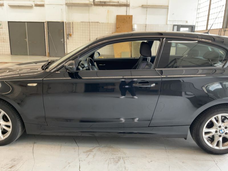 BMW 1er 118i 2009 – снимка 4