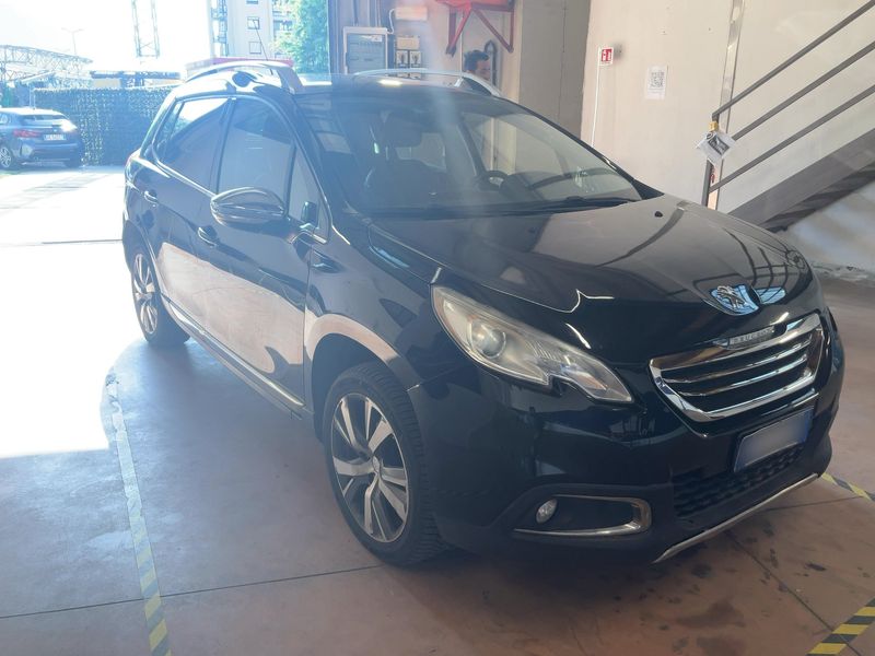 Peugeot 2008 1.6 e-HDi Allure 2014 – снимка 12