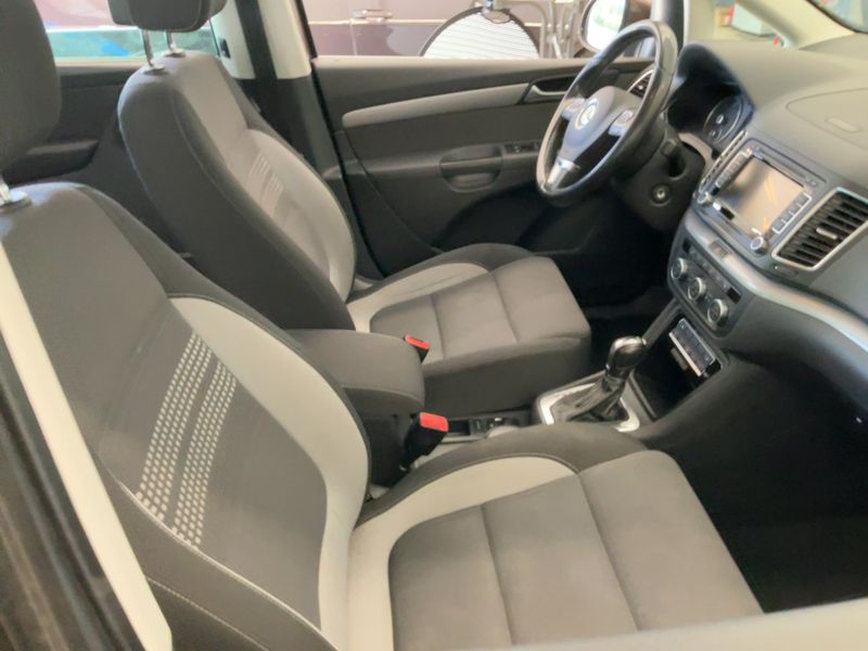 Volkswagen Sharan 2.0 TDI Life BlueMotion Tech 2013 – снимка 18