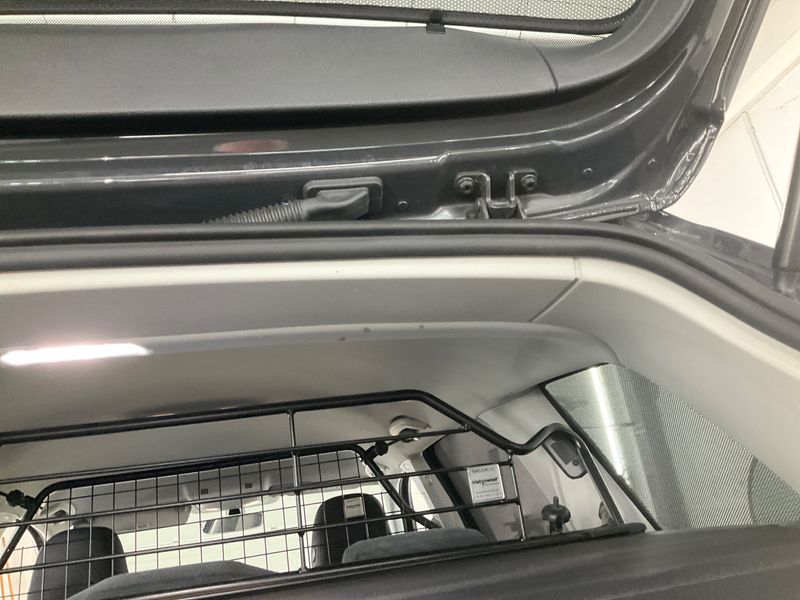 Volkswagen Golf VII 1.6 TDI Comfortline BlueMotion Tech 2019 – снимка 28