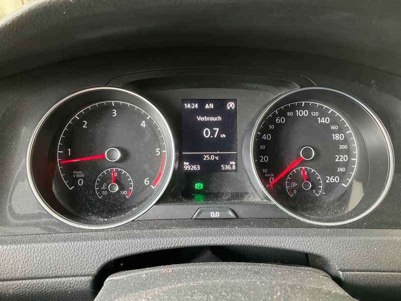 Volkswagen Golf VII 1.6 TDI Comfortline BlueMotion Tech 2019 – снимка 19