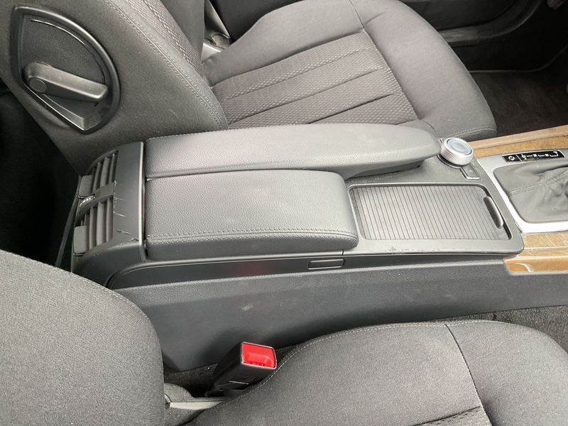 Mercedes-Benz E-Klasse E 250 CGI BlueEfficiency Elegance 2009 – снимка 22