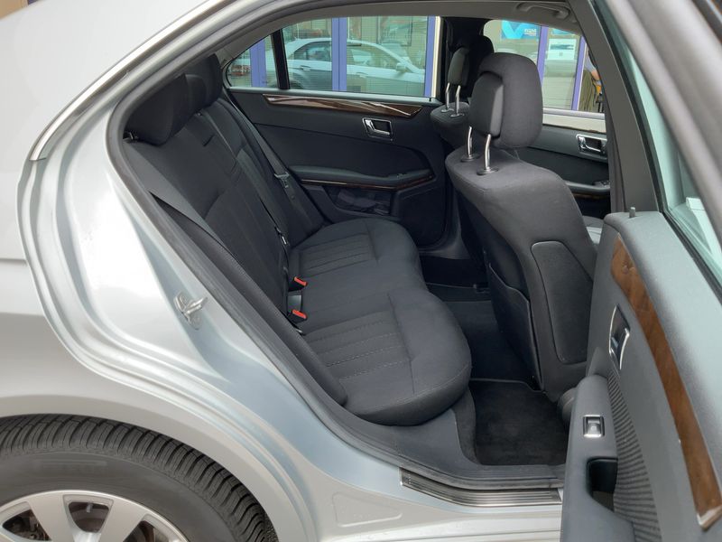 Mercedes-Benz E-Klasse E 250 CGI BlueEfficiency Elegance 2009 – снимка 19