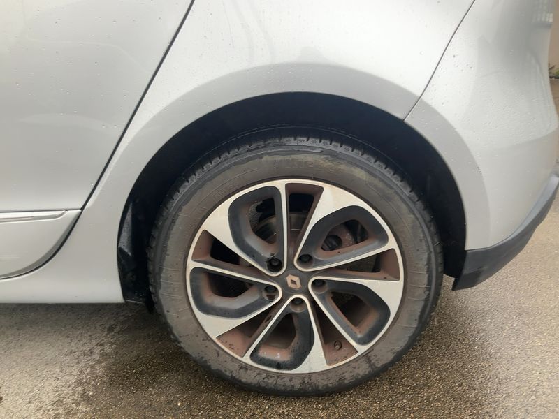 Renault Scenic 1.2 TCe Energy BOSE Edition 2016 – снимка 5