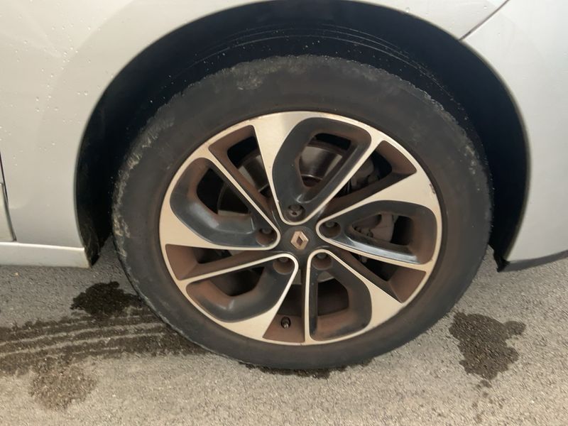 Renault Scenic 1.2 TCe Energy BOSE Edition 2016 – снимка 11