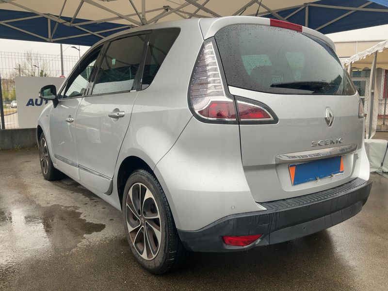 Renault Scenic 1.2 TCe Energy BOSE Edition 2016 – снимка 6