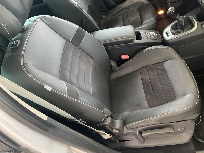 Renault Scenic 1.2 TCe Energy BOSE Edition 2016 – снимка 34