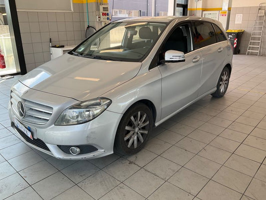 Mercedes-Benz B-Klasse B 180 CDI 2014 – снимка 1