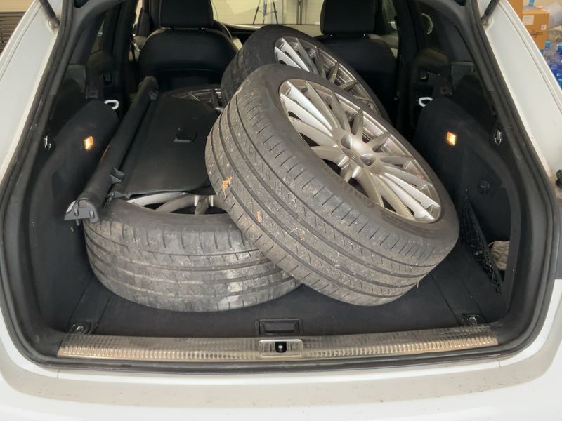 Audi A4 2.0 TDI S line Sportpaket plus 2011 – снимка 10