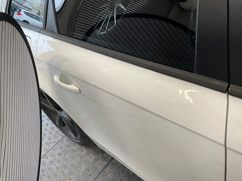 Audi A4 2.0 TDI S line Sportpaket plus 2011 – снимка 31