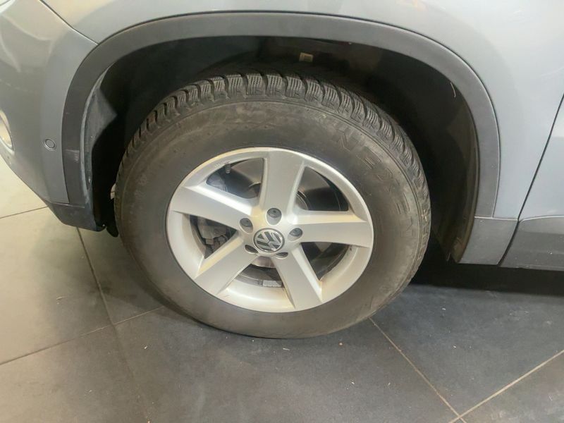 Volkswagen Tiguan 2.0 TSI Sport & Style 4Motion 2008 – снимка 3