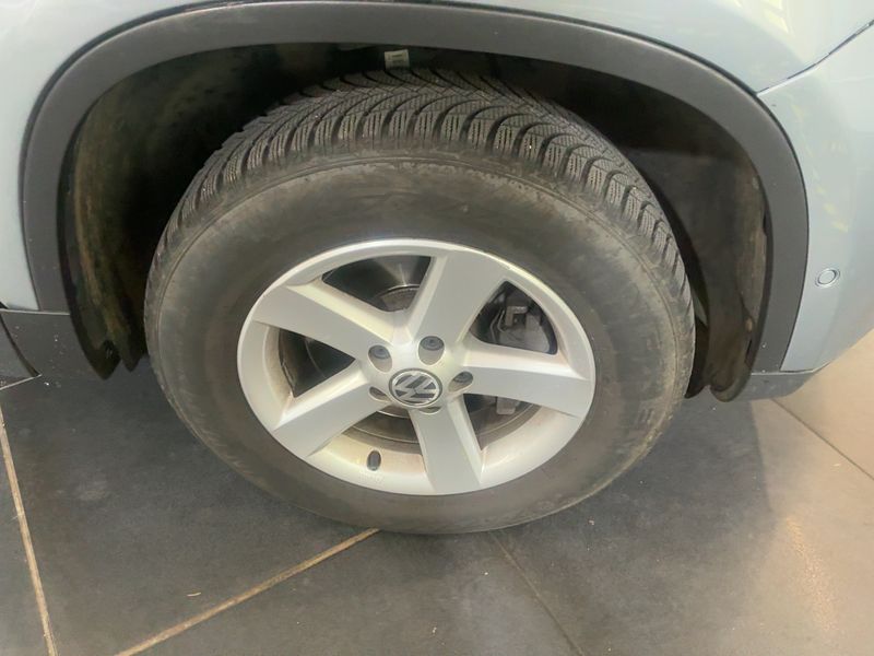 Volkswagen Tiguan 2.0 TSI Sport & Style 4Motion 2008 – снимка 11