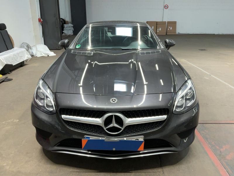 Mercedes-Benz SLC-Klasse SLC 200 CGI 2019 – снимка 14