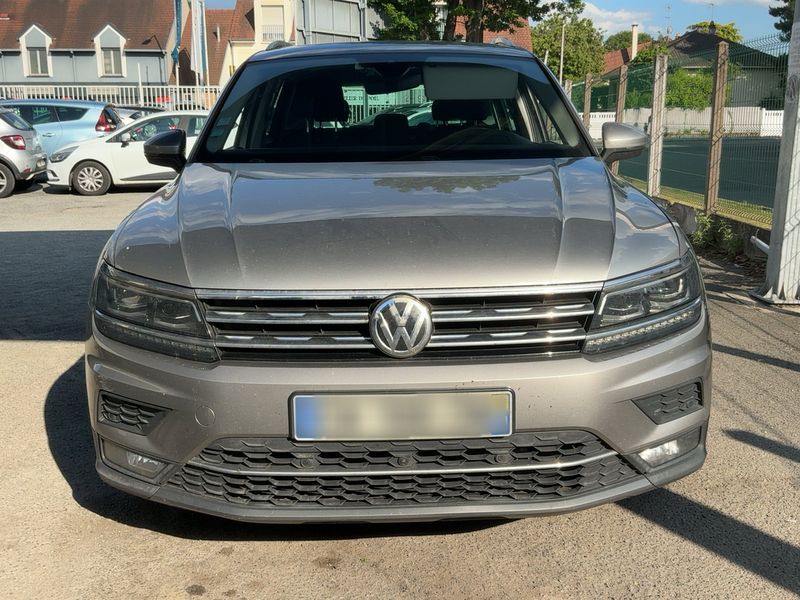 Volkswagen Tiguan 2.0 TDI Carat Exclusive BlueMotion Tech 2018 – снимка 14