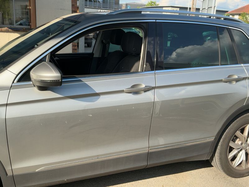 Volkswagen Tiguan 2.0 TDI Carat Exclusive BlueMotion Tech 2018 – снимка 4