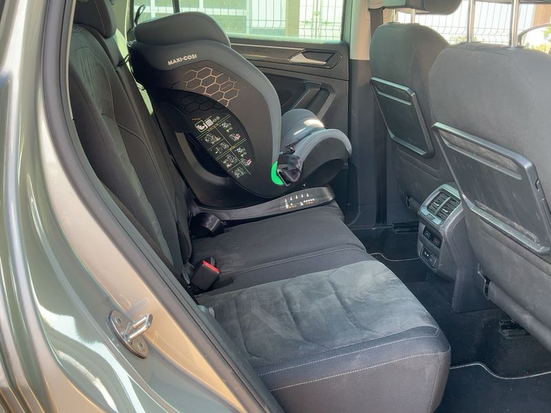 Volkswagen Tiguan 2.0 TDI Carat Exclusive BlueMotion Tech 2018 – снимка 19