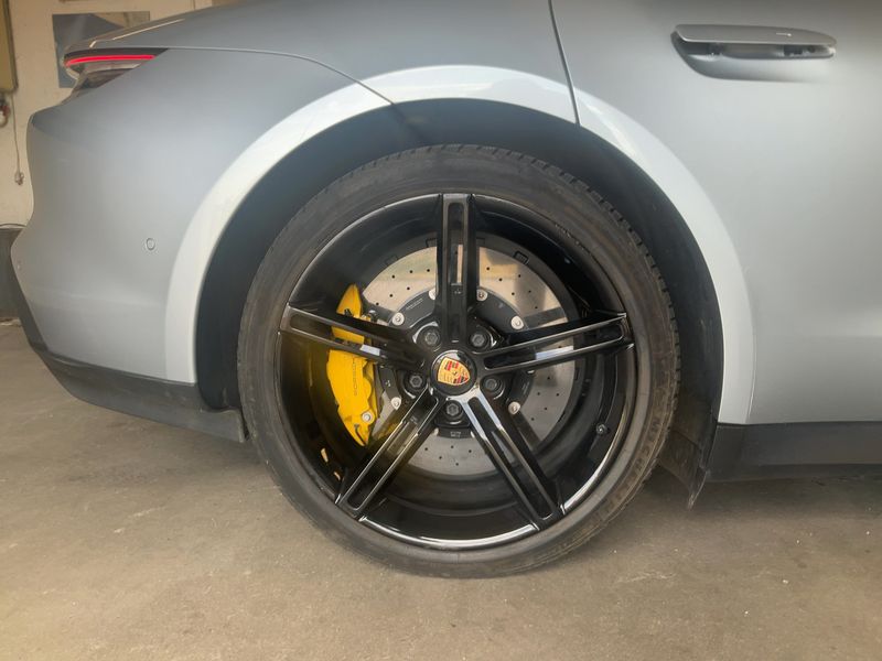 Porsche Taycan 4S 2020 – снимка 9