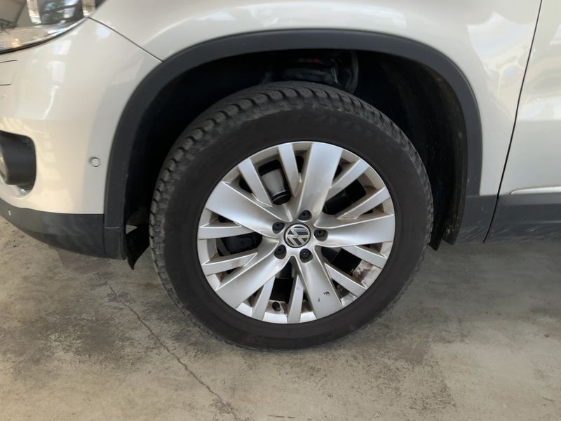 Volkswagen Tiguan 2.0 TSI Life 4Motion 2013 – снимка 3