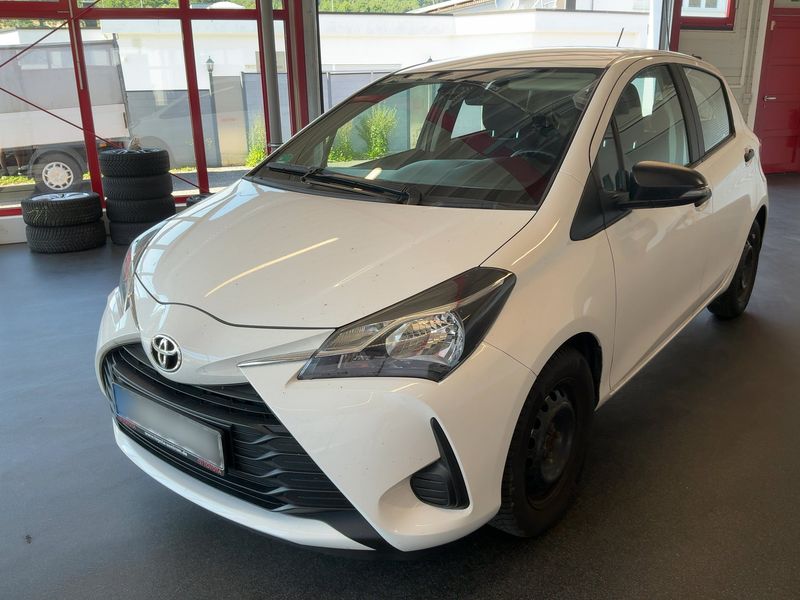 Toyota Yaris 1.0 VVT-i 2017 – снимка 1